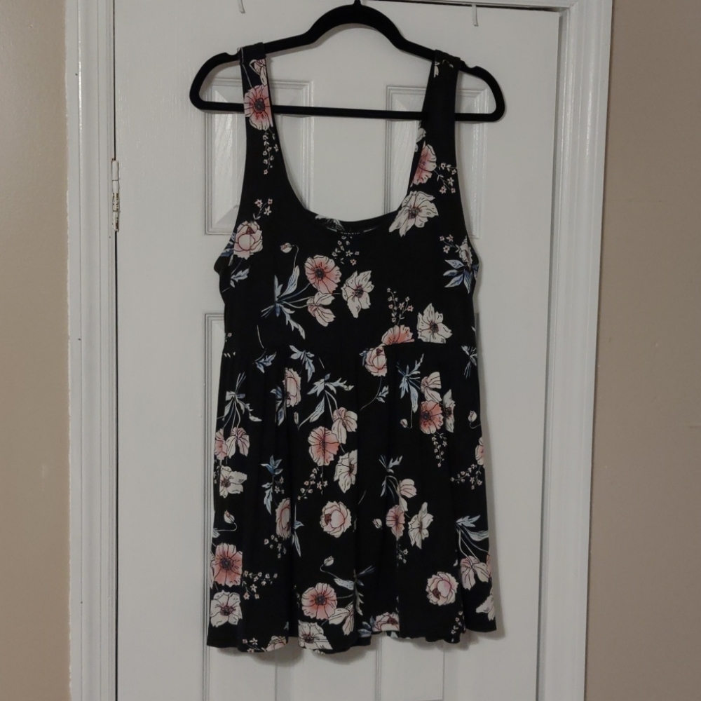 Torrid fit and flare sleeveless shirt